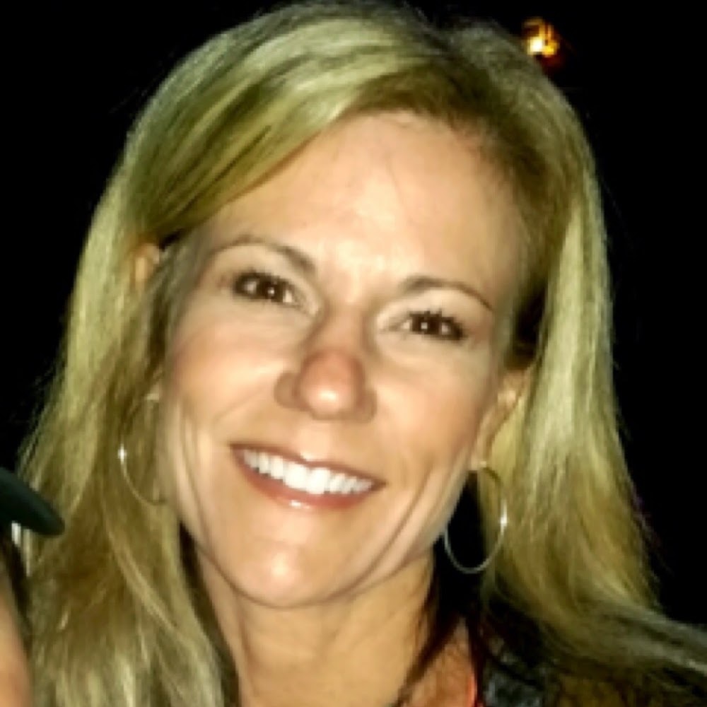 Meet your Posher, Christy